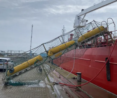 Gangway load test ship